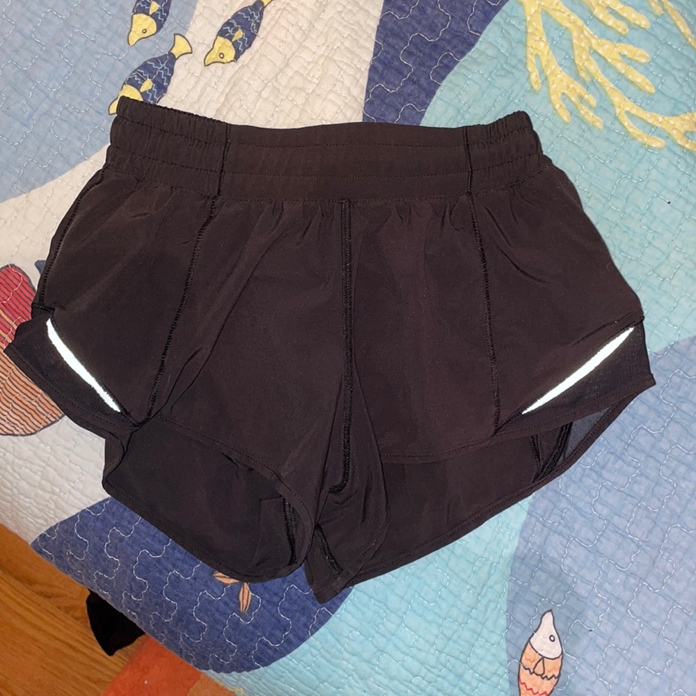Black lululemon size 0